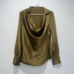 NWOT LYANER olive green women satin collar drape plunging neck long sleeve top